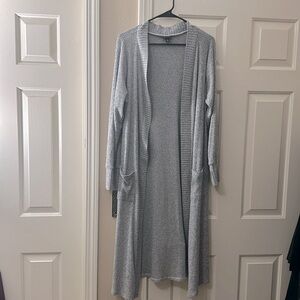 TORRID Size 1X Heather Grey Cardigan